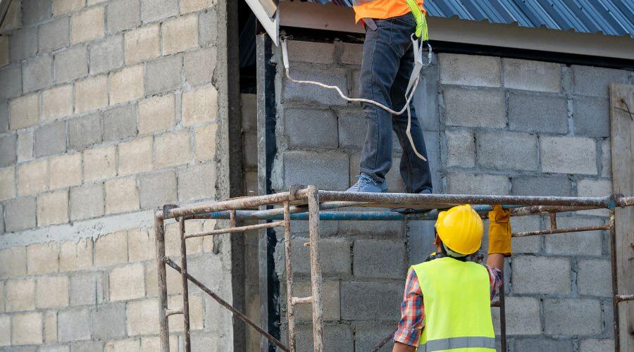 Professional residential roofers in Smithton, MO